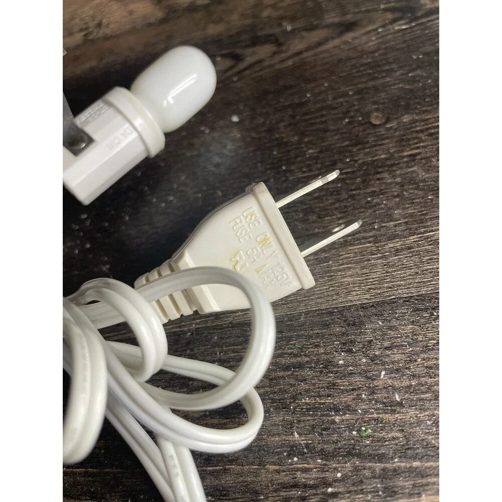 Tested/Works Department 56 Replacement Light Cord with On/Off Switch & Bulb